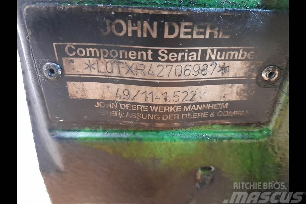 John Deere 6130M Rear Transmission Transmissie