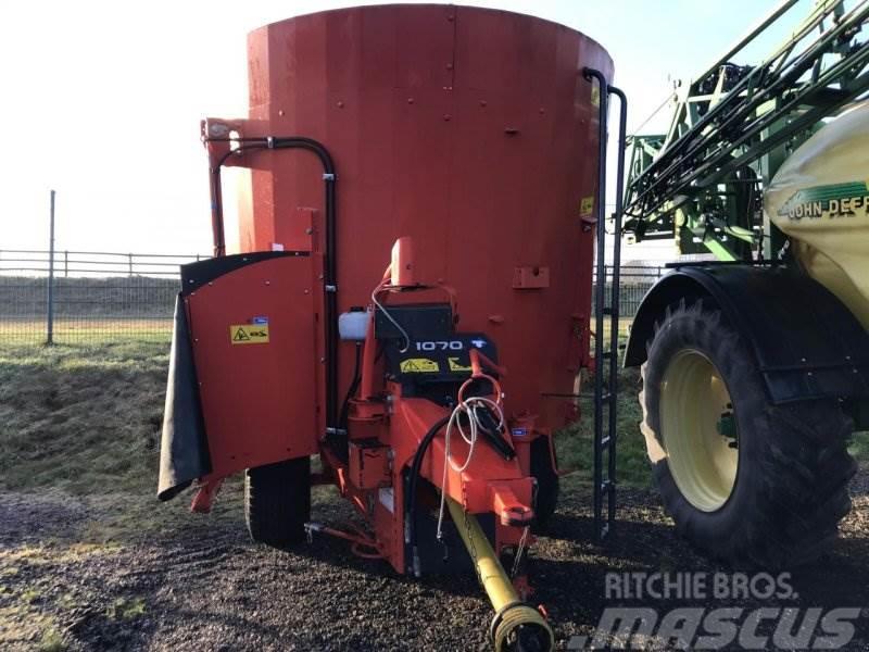 Kuhn EUROMIX I 1070D SEL. Mengvoedermachines
