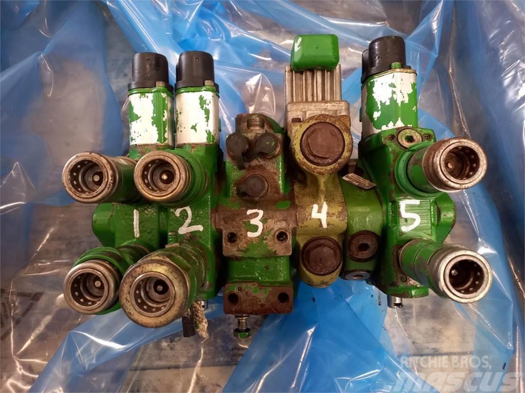John Deere 6920 Remote control valve Hydraulics