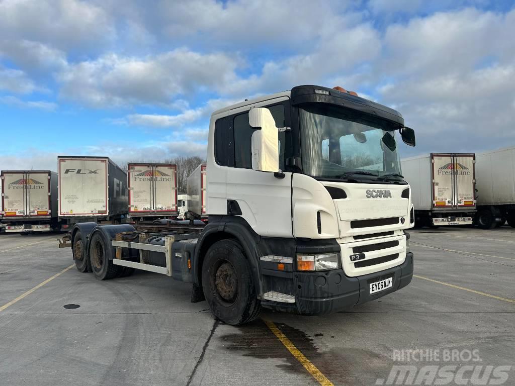 Scania P 310 Chassis met cabine