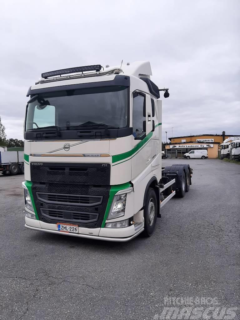 Volvo FH 13 Chassis met cabine