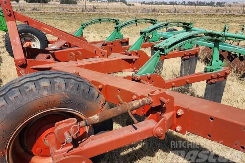 Kverneland 4 Tooth CHISSEL PLOUGH Anders