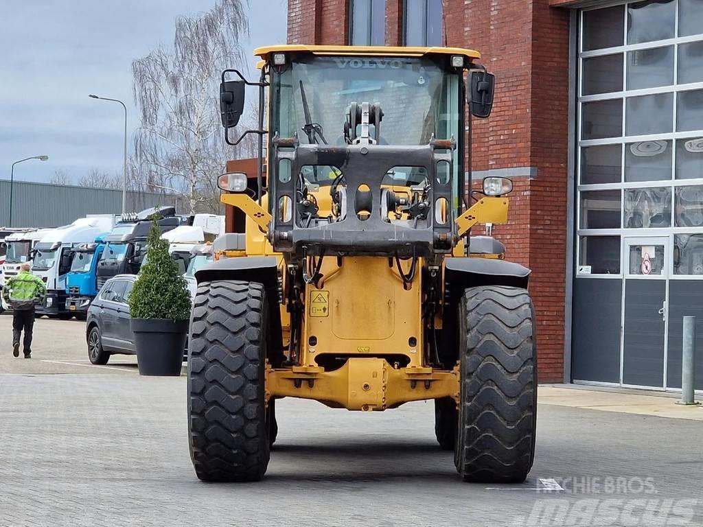 Volvo L60H - Year 2019 - 16.585 Hours Wielladers