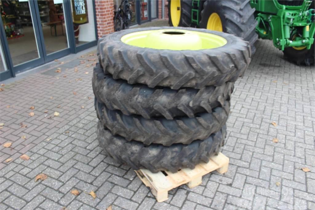 Alliance 270/95R36 Anders
