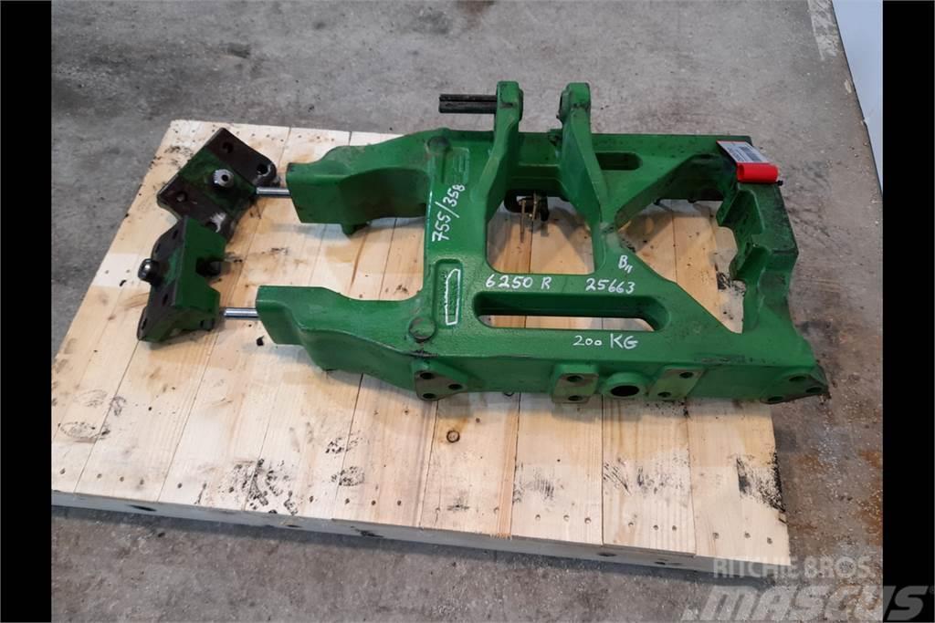 John Deere 6250R Front axle support Chassis en ophanging