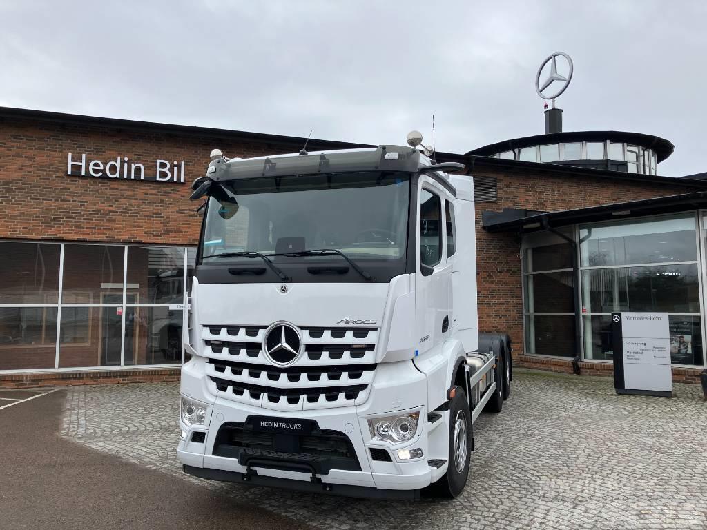 Mercedes-Benz Arocs 2853 6x2 Vrachtwagen met containersysteem