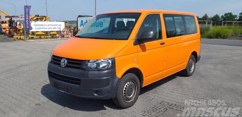 Volkswagen TRANSPORTER T5 (9 - OSOBOWY) Auto's