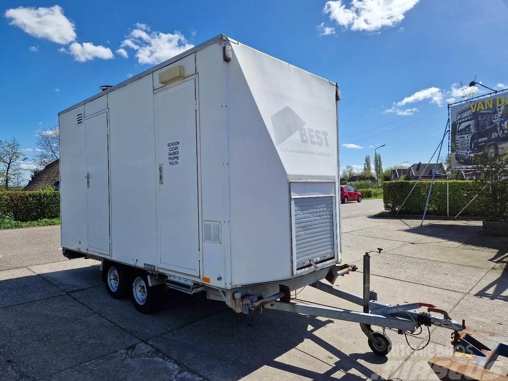 Peters decontaminatie-unit met Nederlands kenteken Gesloten opbouw trailers