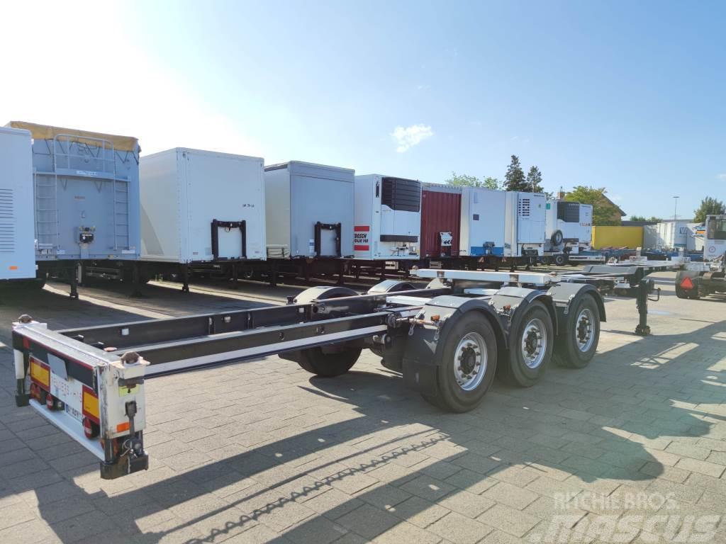 Renders HAS FCC - 3 Axle BPW - DiscBrakes - LiftAxle - Sli Containerchassis