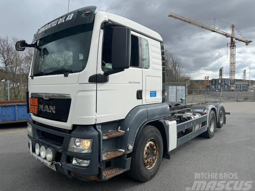 MAN 26.480 Chassis met cabine