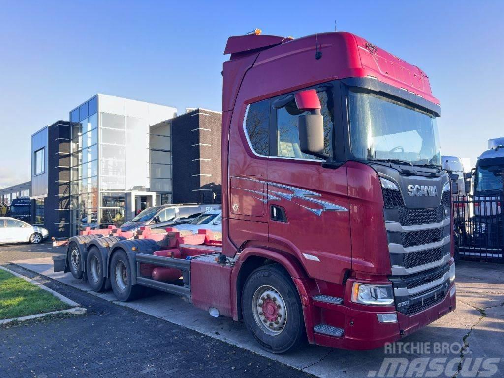 Scania S580 V8 NGS 8X4*4 EURO 6 Chassis met cabine