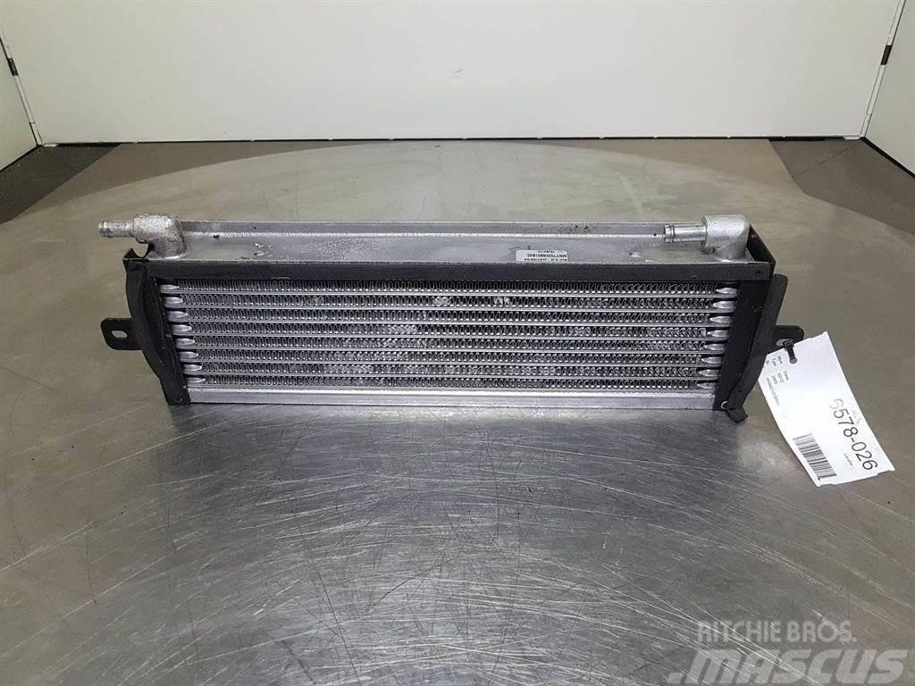 CASE 621D-Denso MNY70266601B2C-Airco condenser/koeler Chassis en ophanging