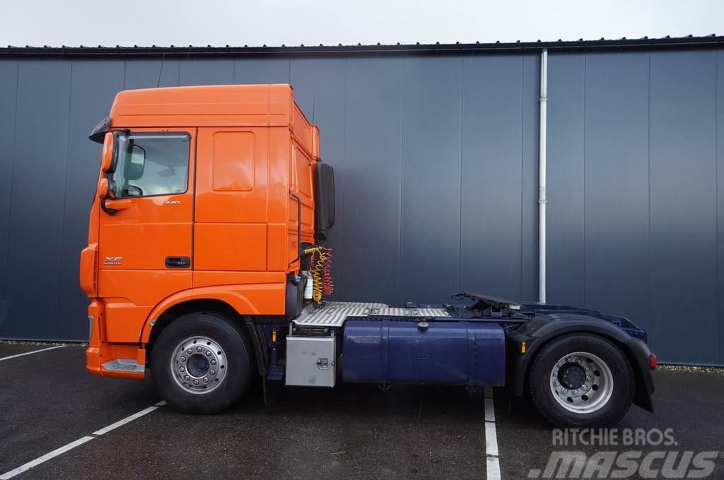 DAF XF440 FT SC WITH BLOWER Trekkers