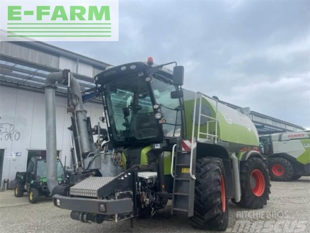 CLAAS xerion 3300 saddle trac mit sgt SADDLE TRAC Zelfrijdende spuitmachines