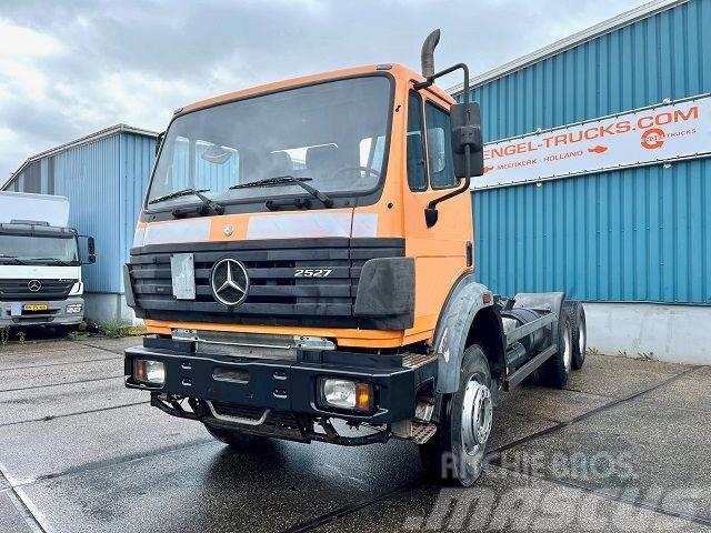 Mercedes-Benz SK 2527 K 6x4 FULL STEEL CHASSIS (MANUAL GEARBOX / Chassis met cabine