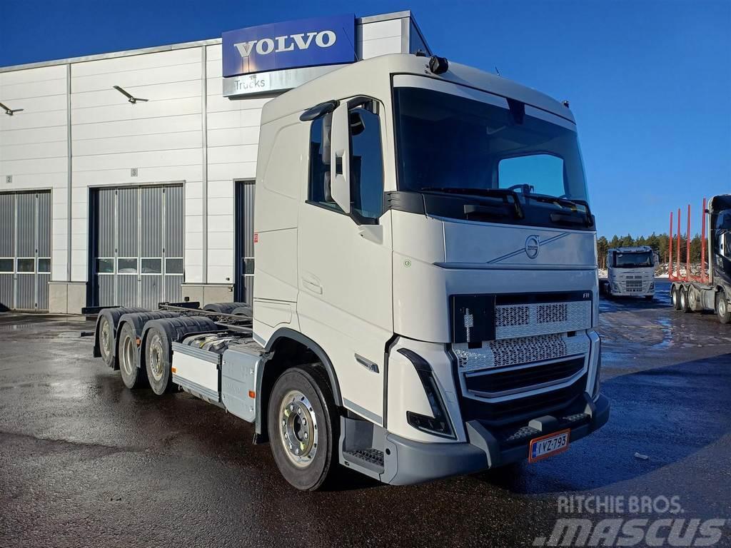 Volvo FH Chassis met cabine