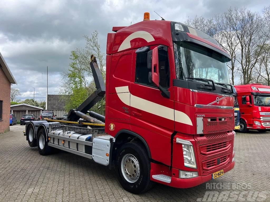Volvo FH 500 6X2 VDL Haakarm Standairco 9T Vooras NL Tru Vrachtwagen met containersysteem