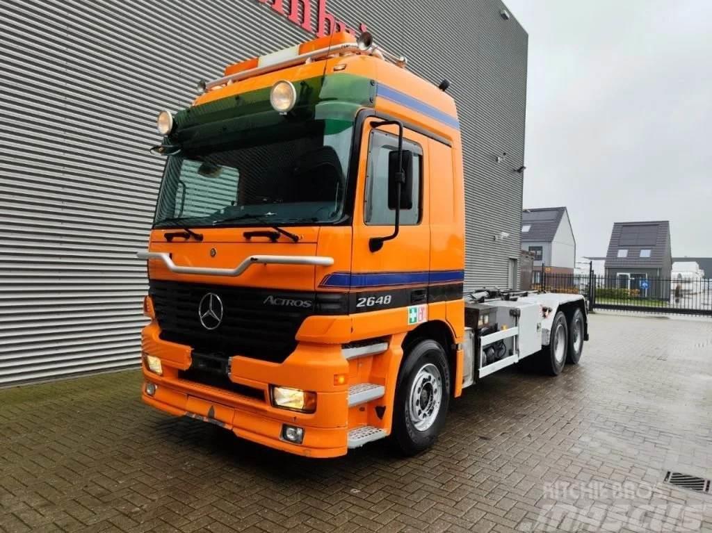Mercedes-Benz Actros 2648 V8 6x4 Hiab Multilift 20 Tons Hooklift Vrachtwagen met containersysteem