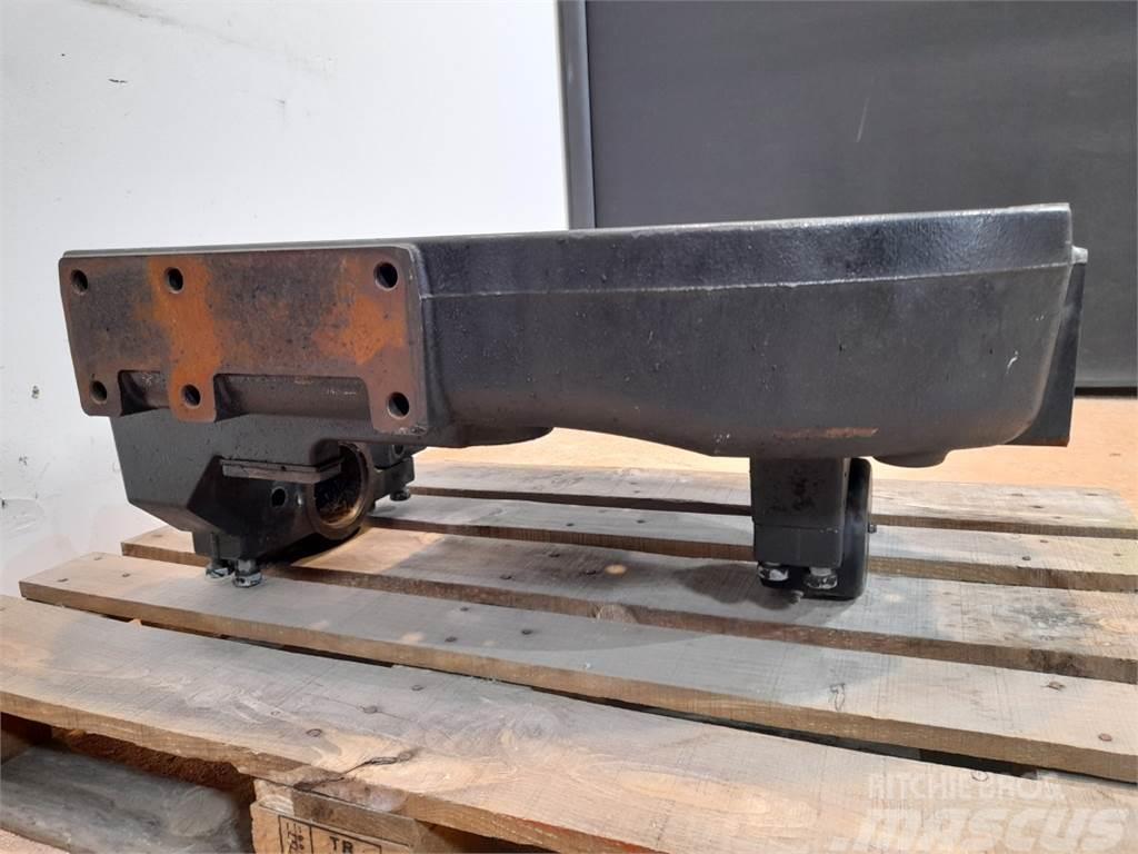 New Holland TM190 Front axle support Chassis en ophanging