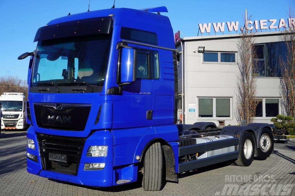 MAN TGX 26.500 6×2 / E6 / 2018 / steering and lifting Chassis met cabine