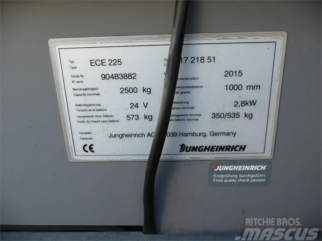 Jungheinrich ECE 225 2380x510mm Orderpicker voor laag niveau