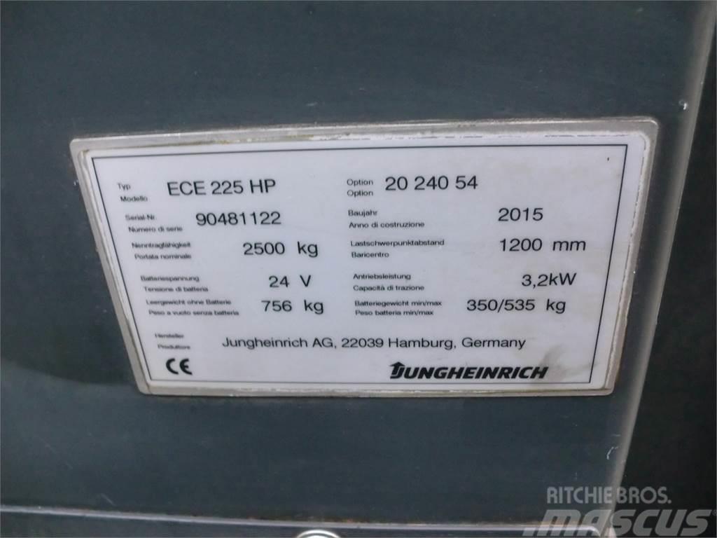 Jungheinrich ECE 225 HP 2400x540mm Orderpicker voor laag niveau