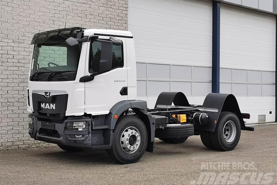MAN TGM 18.250 BB CH CHASSIS CABIN RHD Chassis met cabine