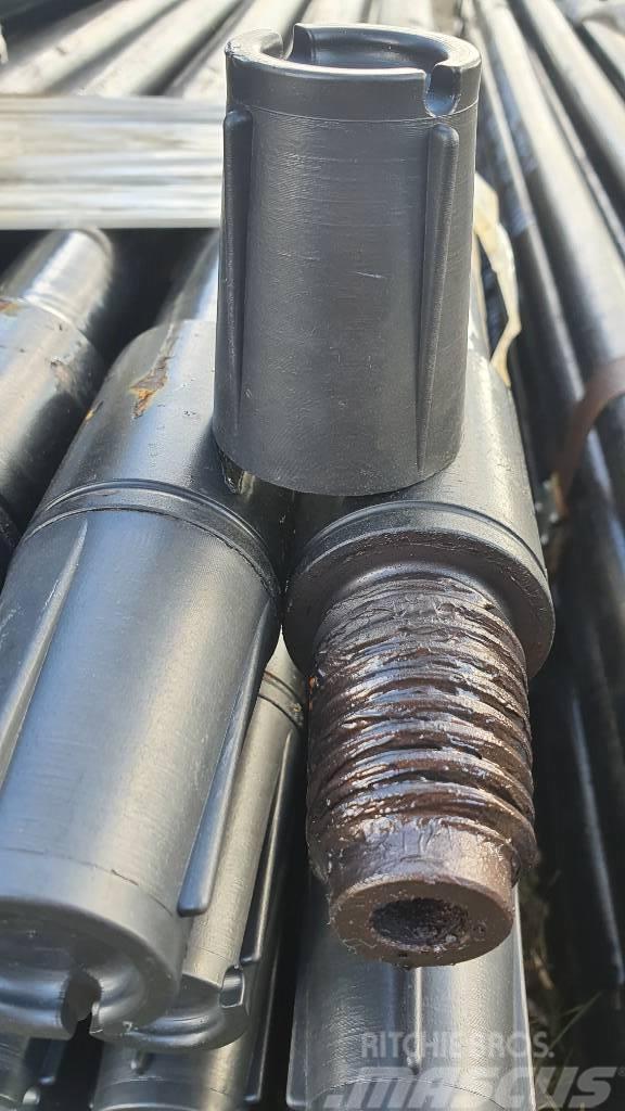 Ditch Witch JT 920 Drill pipes, Żerdzie wiertnicze Horizontale boorinstallaties