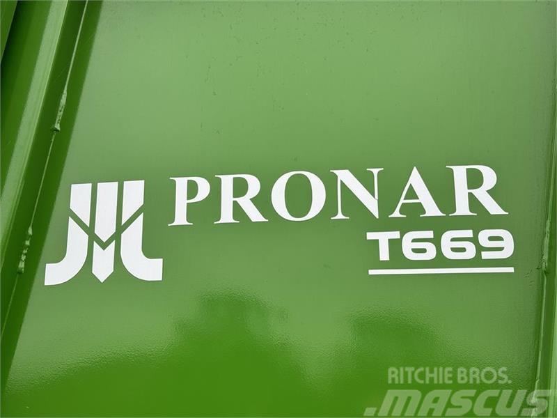 Pronar T669 XL  “Big Volume” Kipperaanhangers