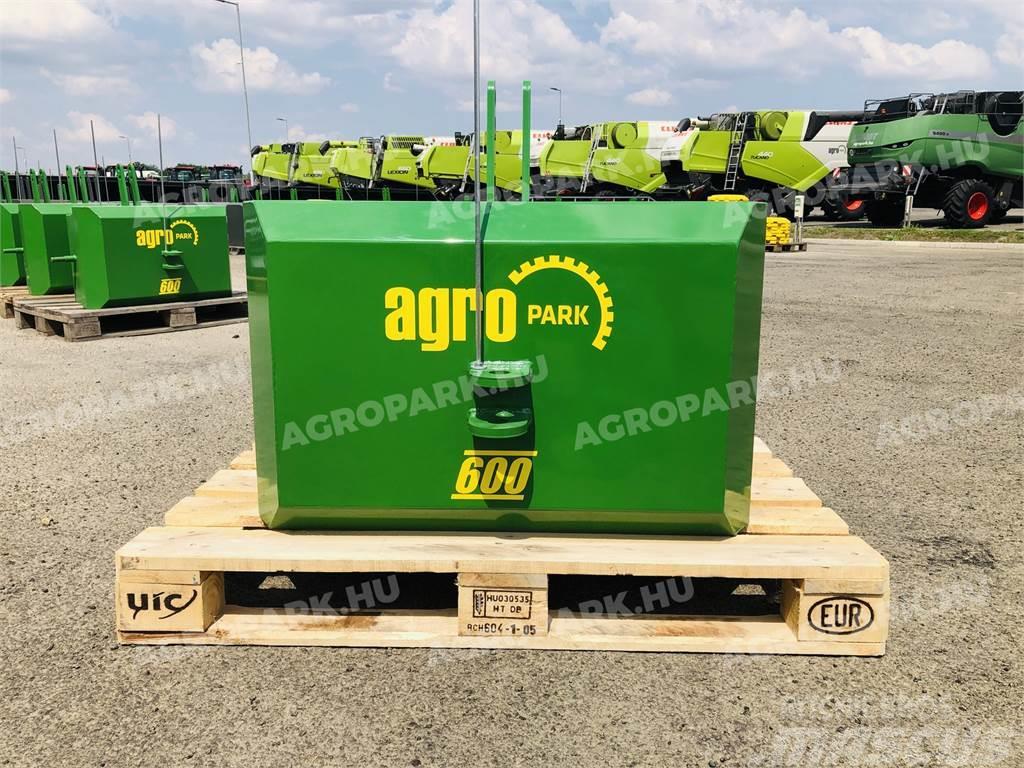  600 kg front hitch weight, in green color Frontgewichten