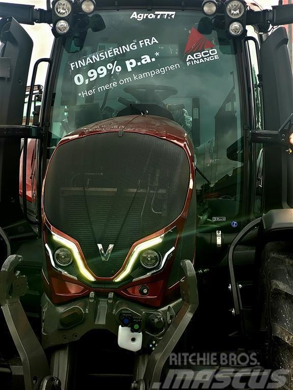Valtra T255V Benyt vores gode finansiering Tractoren
