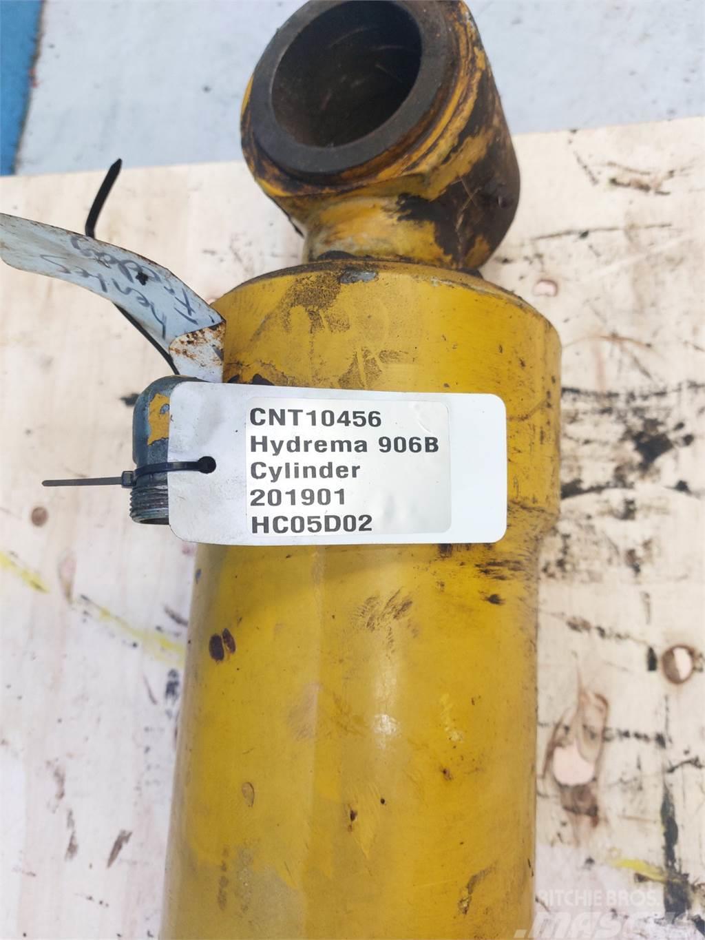 Hydrema 906B HæveCylinder 201901 Gieken en dippers