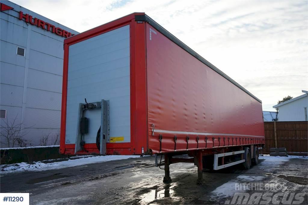 HRD 2 axis chapel city trailer. New brakes and canopy  Overige aanhangers