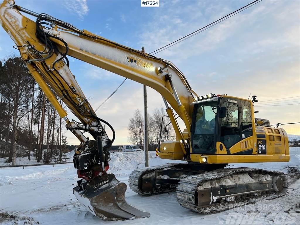 Komatsu PC210 crawler excavator WATCH VIDEO Rupsgraafmachines