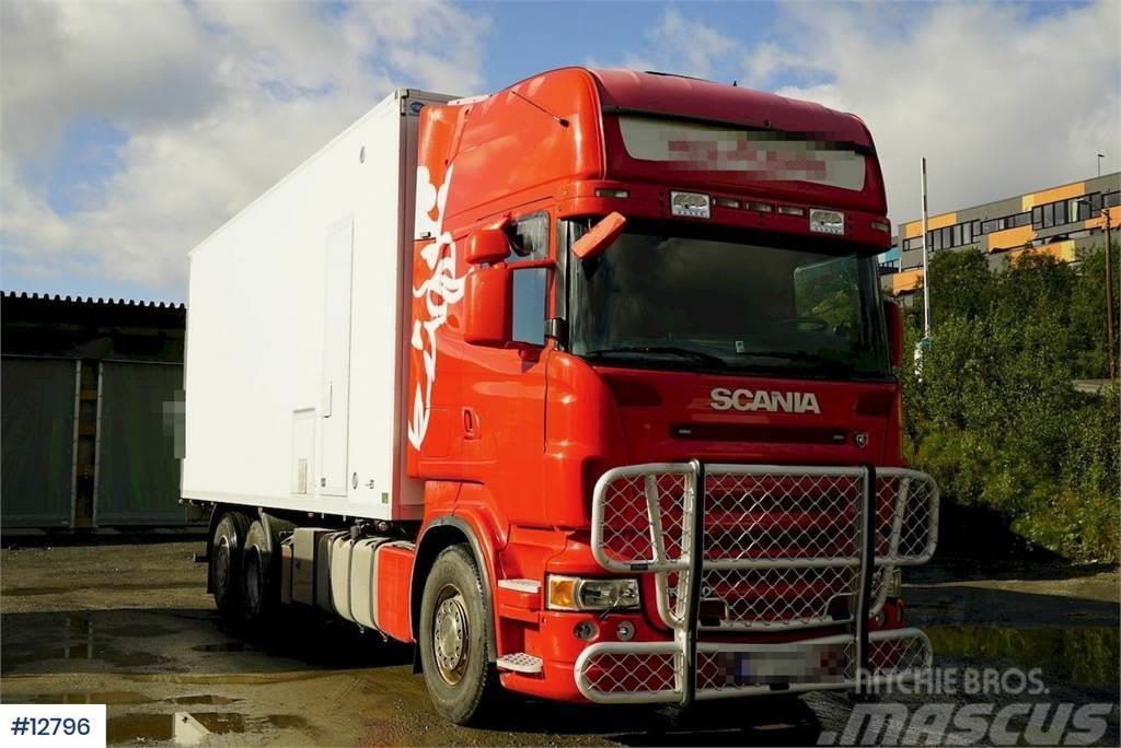 Scania R480 6x2 box truck Bakwagens met gesloten opbouw