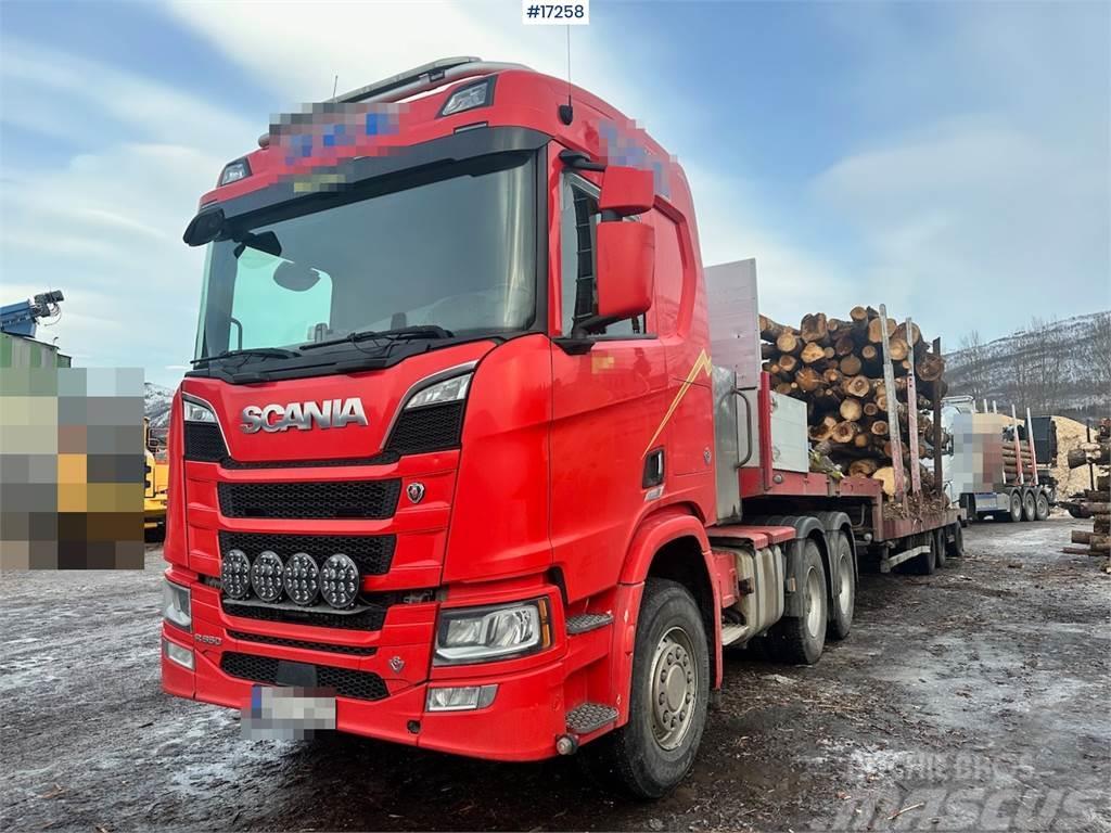 Scania R650 6x4 Tractor w/ Istrail Trailer. WATCH VIDEO Trekkers