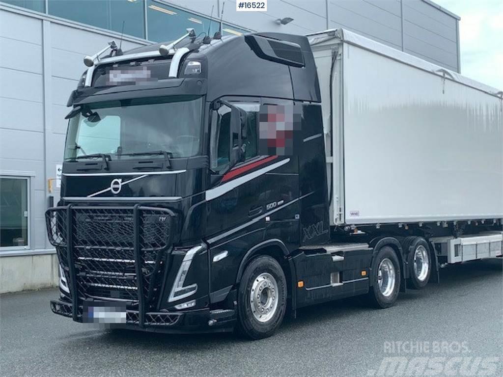 Volvo FH500 6x2 truck with hyd. XXL cabin and only 56,50 Trekkers