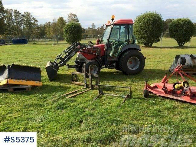 McCormick GX50H Tractor with attachments Tractoren