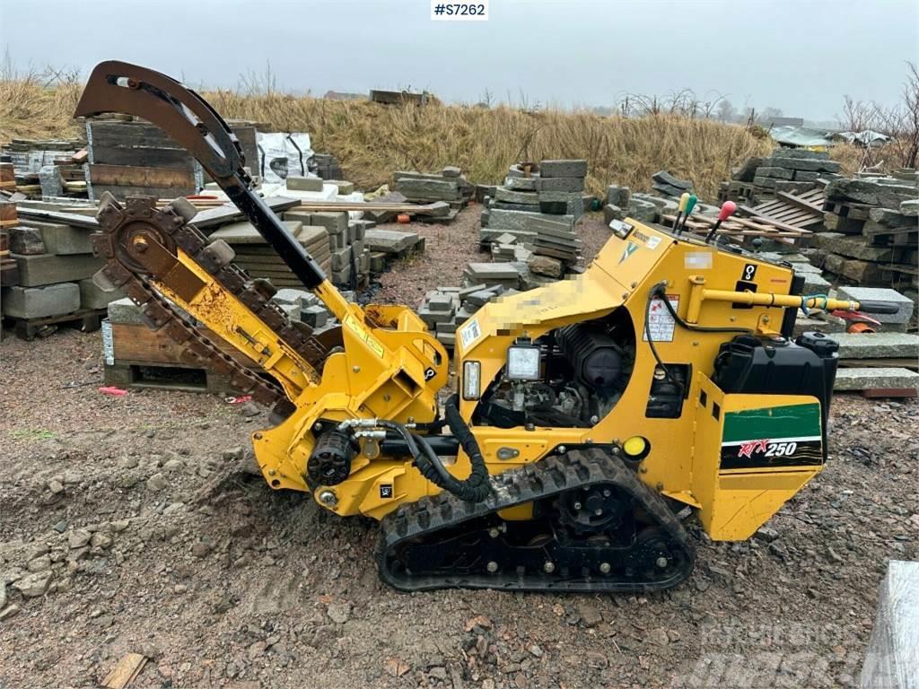 Vermeer RTX250 Trencher SEE VIDEO Anders