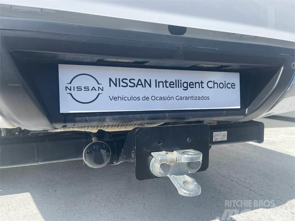 Nissan Navara 2.3dCi Doble Cabina Acenta Gesloten bedrijfswagens
