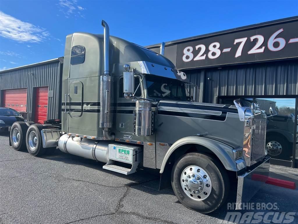 Freightliner FLD120 CLASSIC XL Auto's