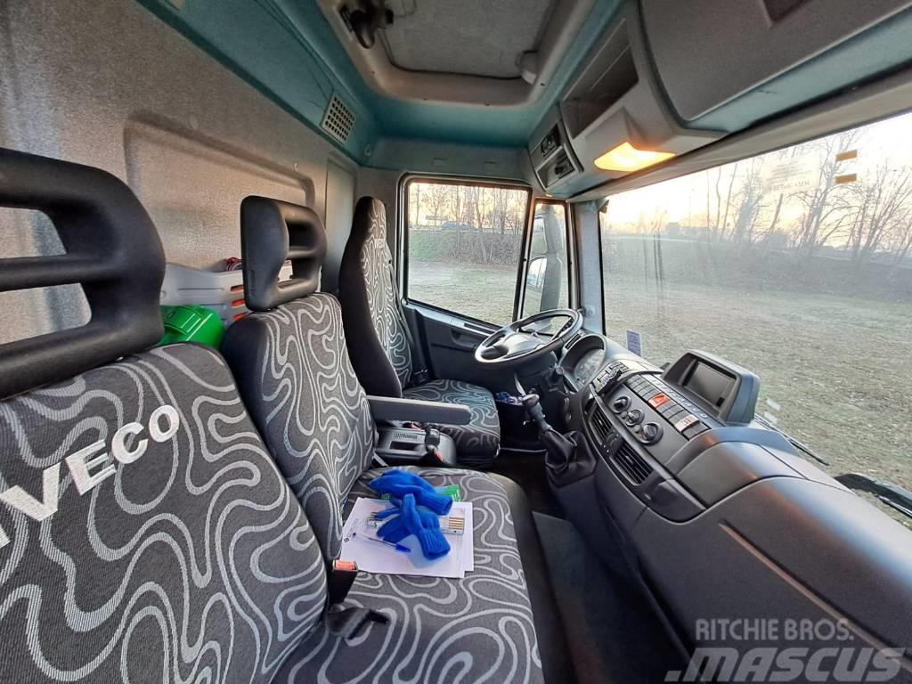 Iveco Eurocargo 180 E30 Oprijwagen