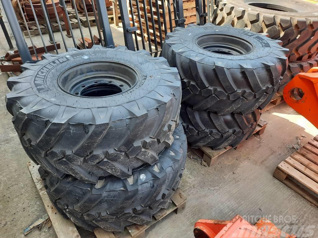 Michelin XF Tyres & Rims (set of 4) Wielgraafmachines