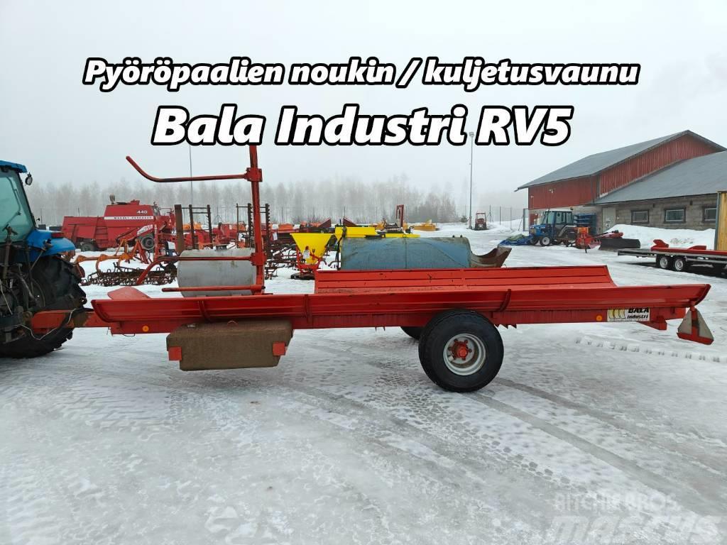 Bala Industri RV5 paalivaunu - VIDEO Balenwagens