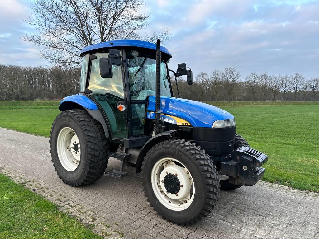 New Holland TD 5010 Tractoren