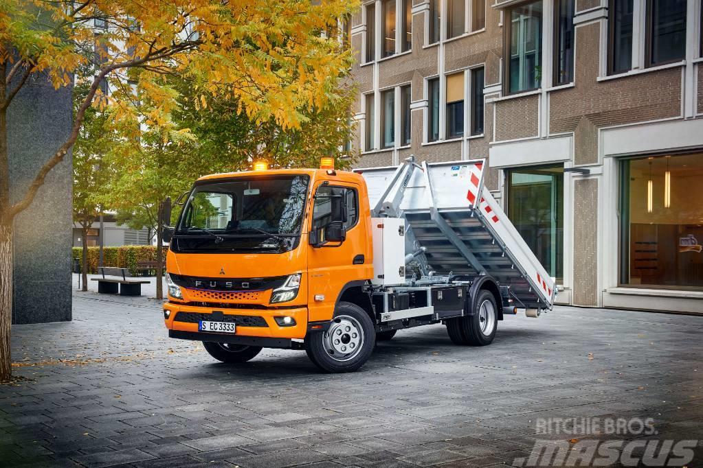 Fuso eCanter ellastbil 8,55 ton lastväxlare Vrachtwagen met containersysteem
