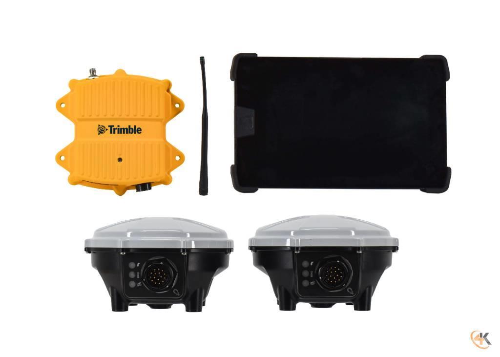 Trimble Earthworks GPS Dozer MC Kit w/ TD520, Dual MS976's Overige componenten