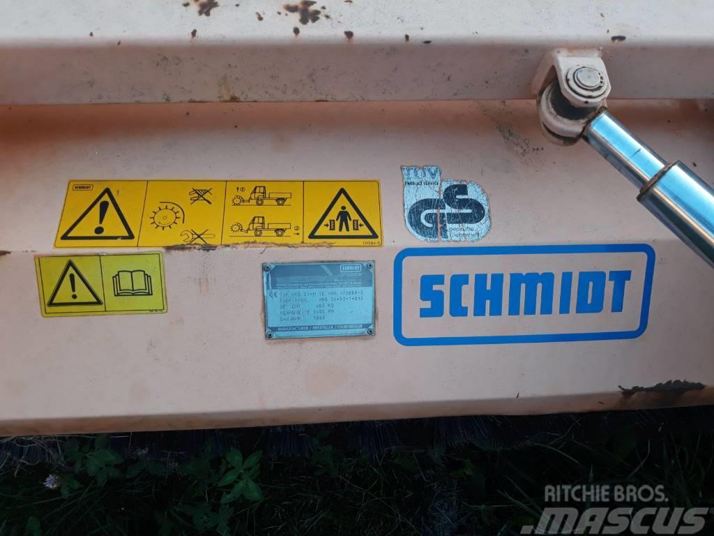 Schmidt VKS 24 - H Veegmachines