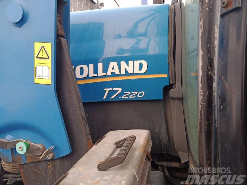 New Holland T 7.220 AC 50km/h + Trima ek. Tractoren