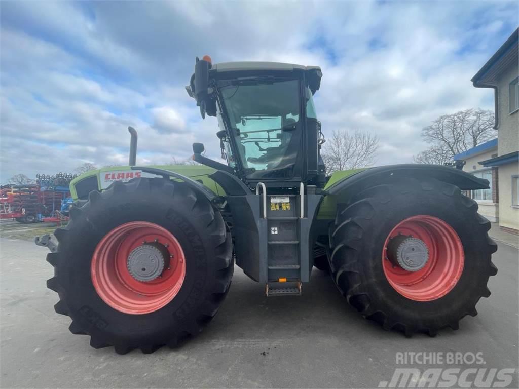 CLAAS Xerion 3800 Trac VC Tractoren